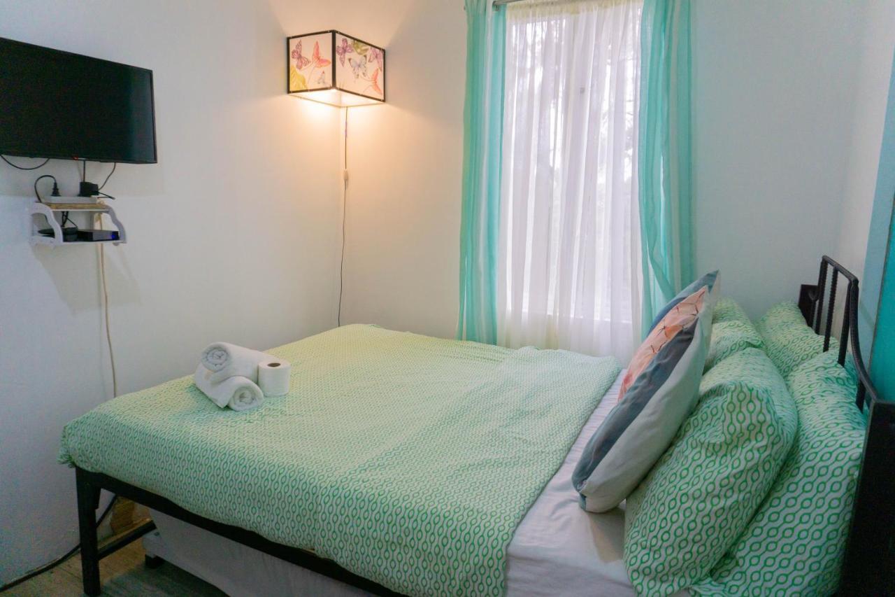 Retreat Haven In La Bella Tagaytay Leilighet Tagaytay City Eksteriør bilde